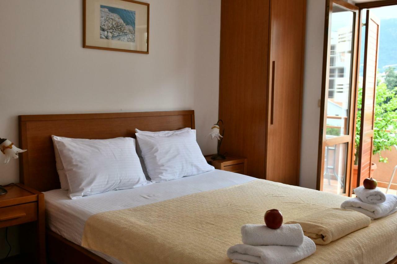 So Rooms City Centre Budva Kültér fotó